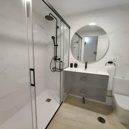 Modern 3 Bedroom In Puerto Banus *